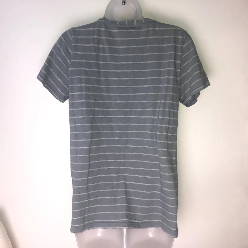 The North Face T-shirt Gray White Stripes Women's M/M‎ - Picture 4 of 14
